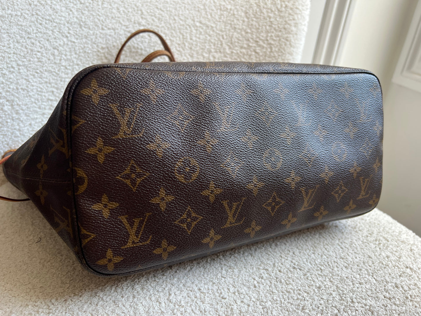 Louis Vuitton Neverfull MM Monogram Beige