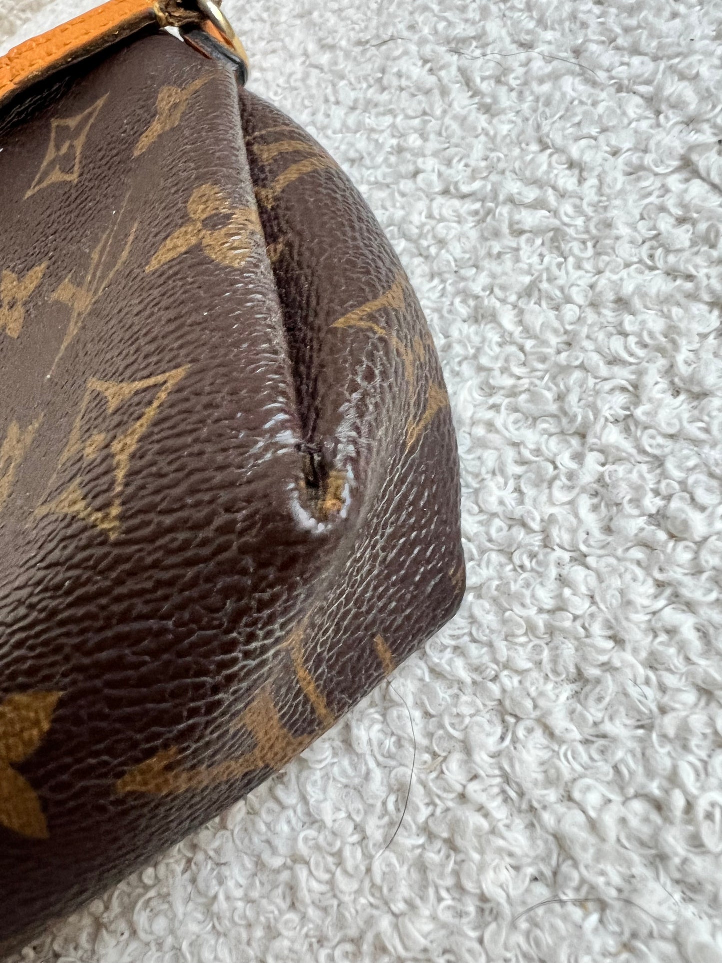 Louis Vuitton Monogram Safran Pallas Pochette