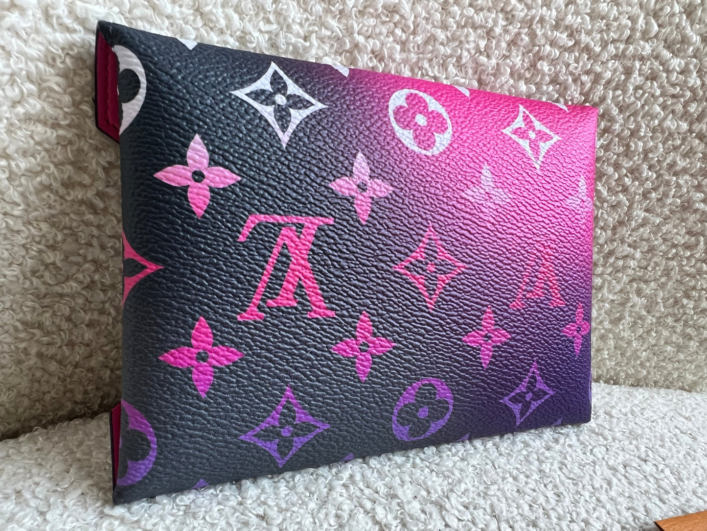 Louis Vuitton Medium Kirigami Midnight Fuchsia