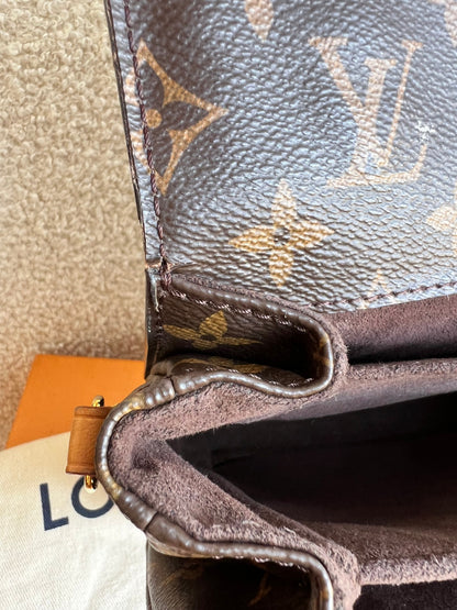 Louis Vuitton Pochette Metis Monogram (RRP £2,020)