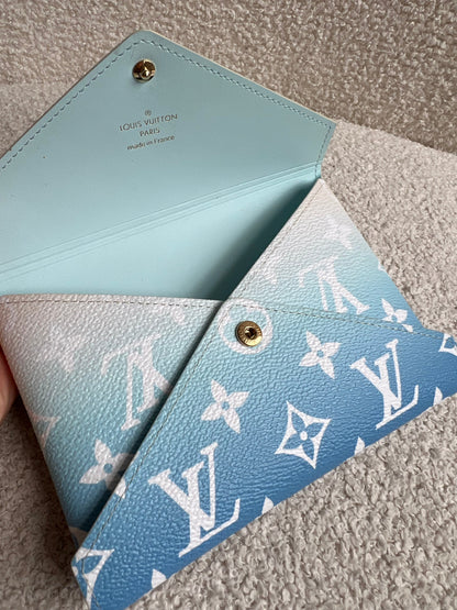 Louis Vuitton Medium Kirigami Pouch By The Pool