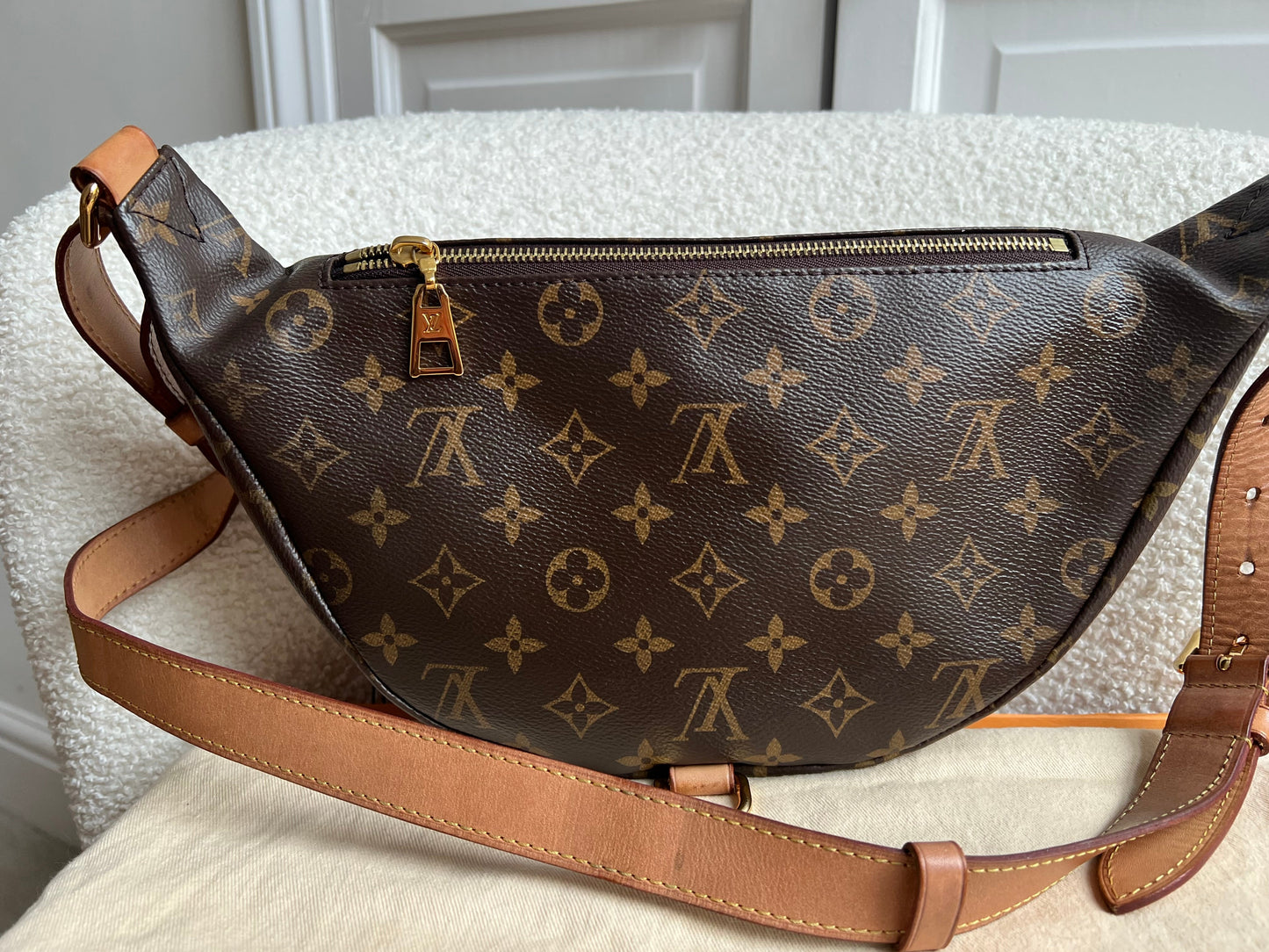 Louis Vuitton Bumbag in Monogram Canvas