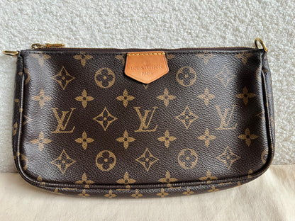 Louis Vuitton Multi Pochette Accessoires Rose Chiaro (RRP £2030)