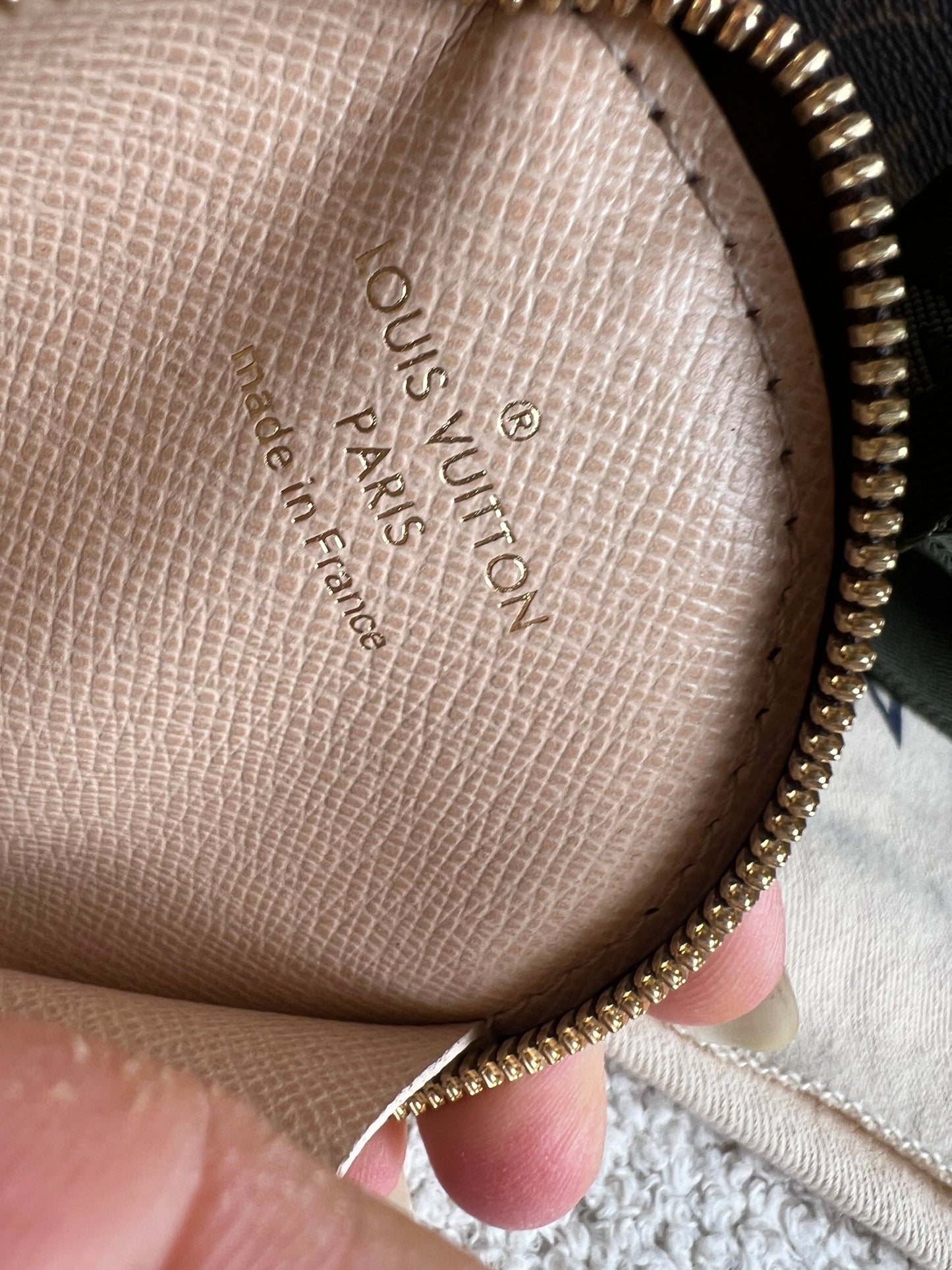 Louis Vuitton Multi Pochette Accessoires Khaki (RRP £2030)