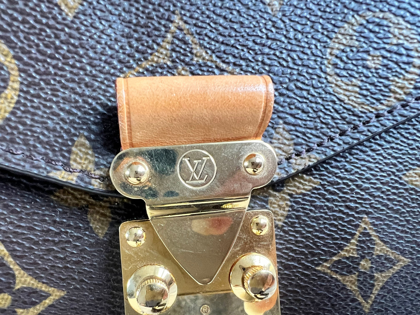Louis Vuitton Pochette Metis Monogram (RRP £2,020)