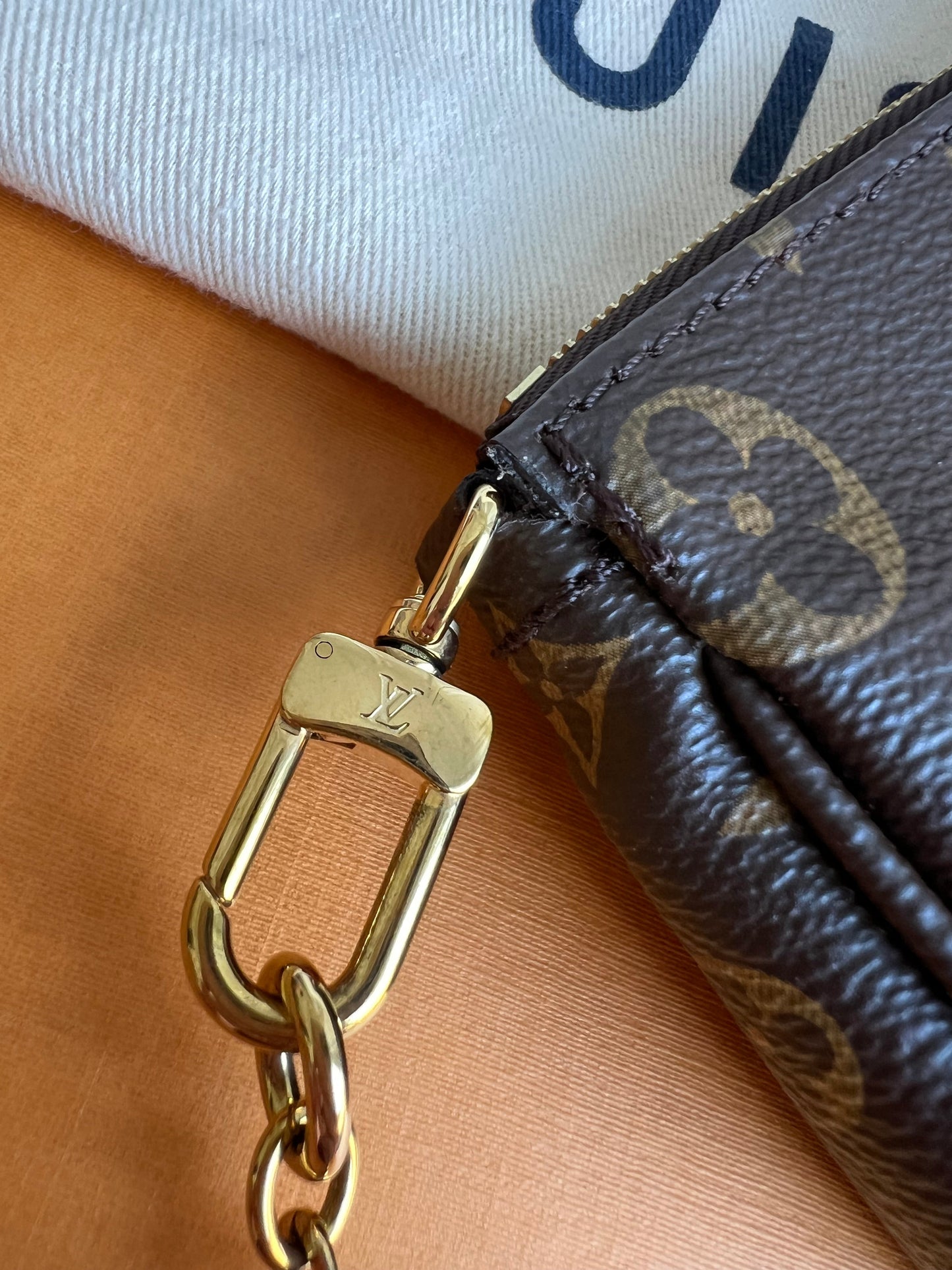 Louis Vuitton Multi Pochette Accessoires Rose Chiaro (RRP £2070)