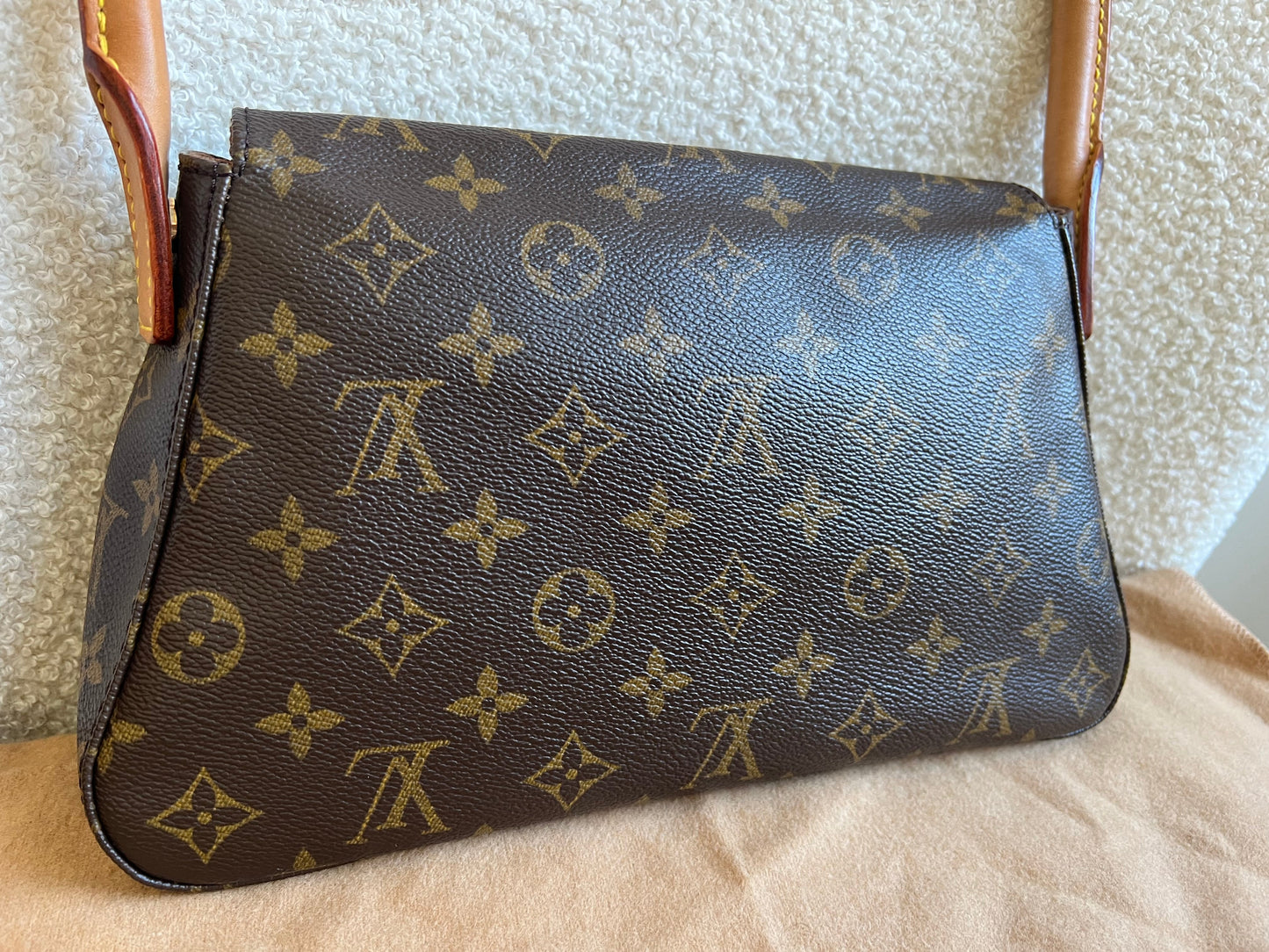 Louis Vuitton Looping Mini Monogram