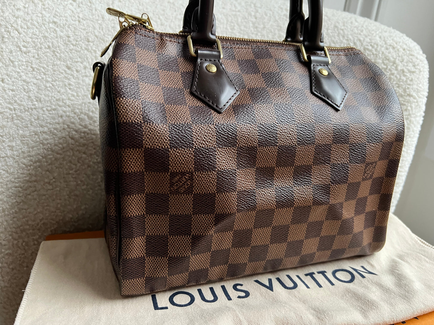 Louis Vuitton Speedy 25 Bandouliere Damier Ebene (RRP £1,440)