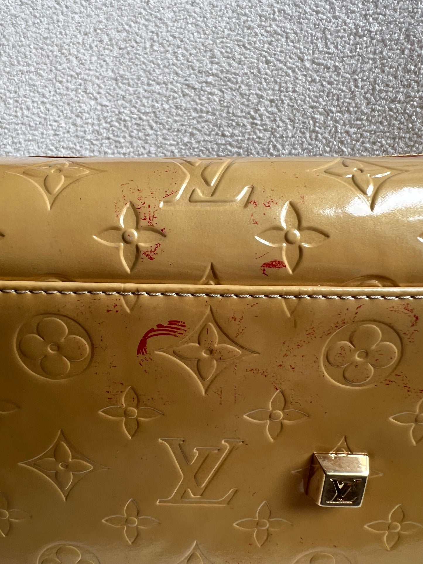 Louis Vuitton Tompkins Square Bag Pearl Monogram Vernis