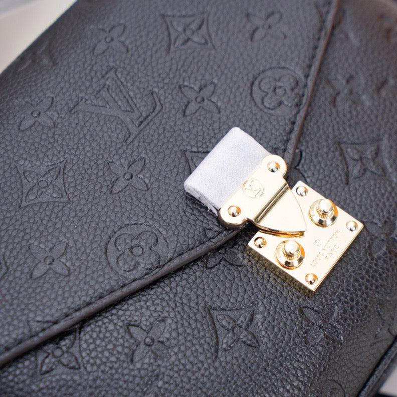 Makersluxe - Crossbody Bag Black