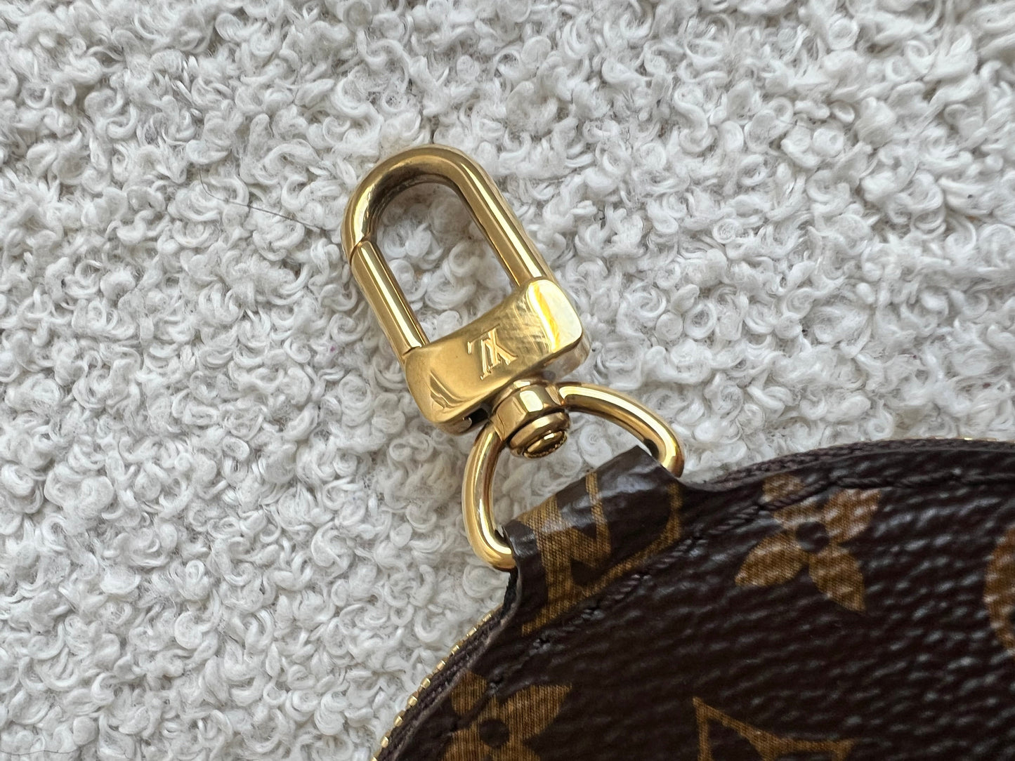 Louis Vuitton Round Coin Purse Monogram