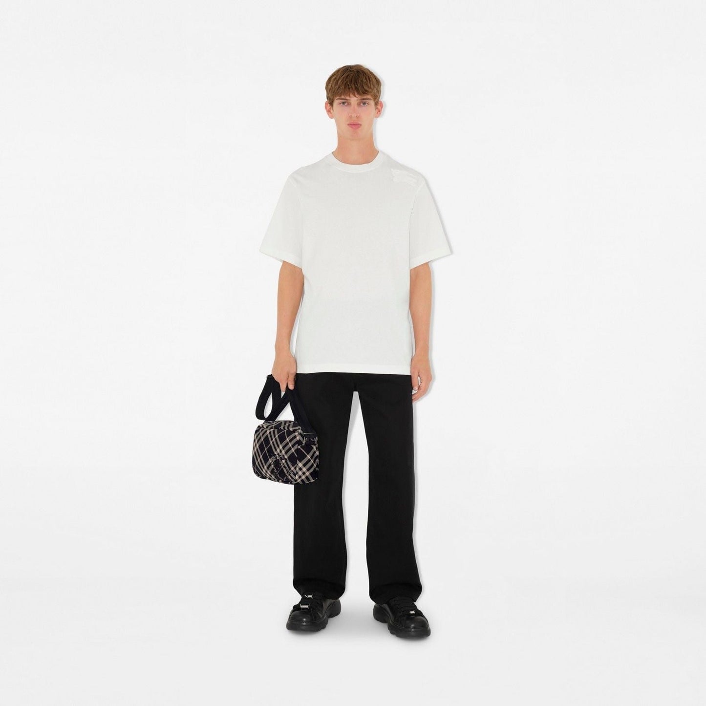 ESSENTIAL CROSSBODY BAG