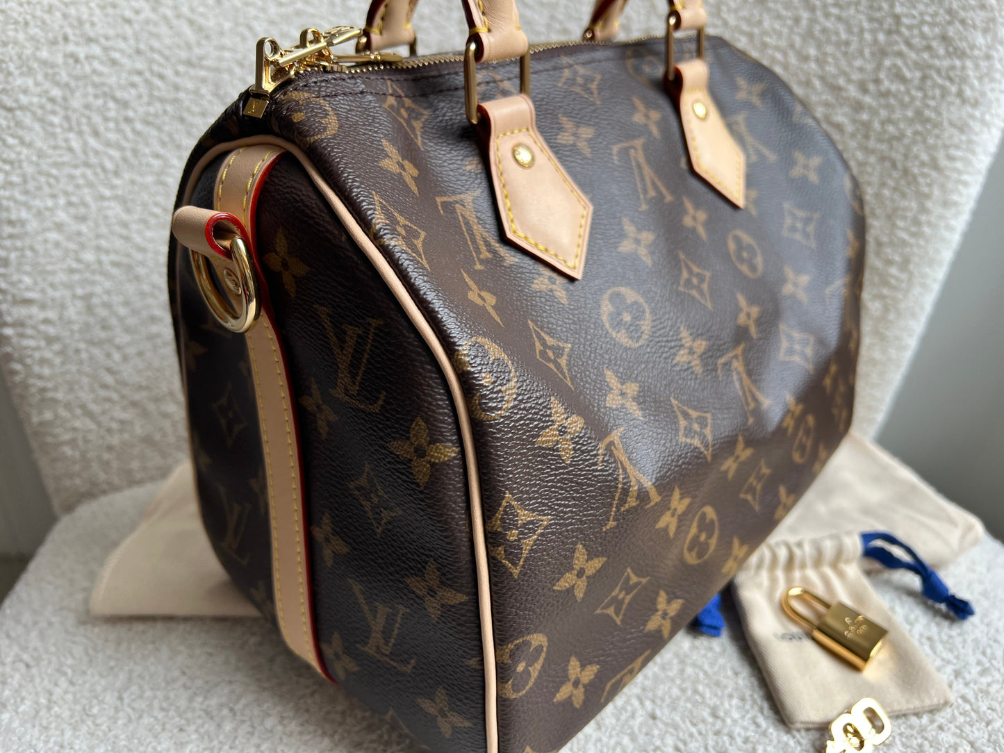 Louis Vuitton Speedy 25 Bandouliere Monogram (RRP £1,460)