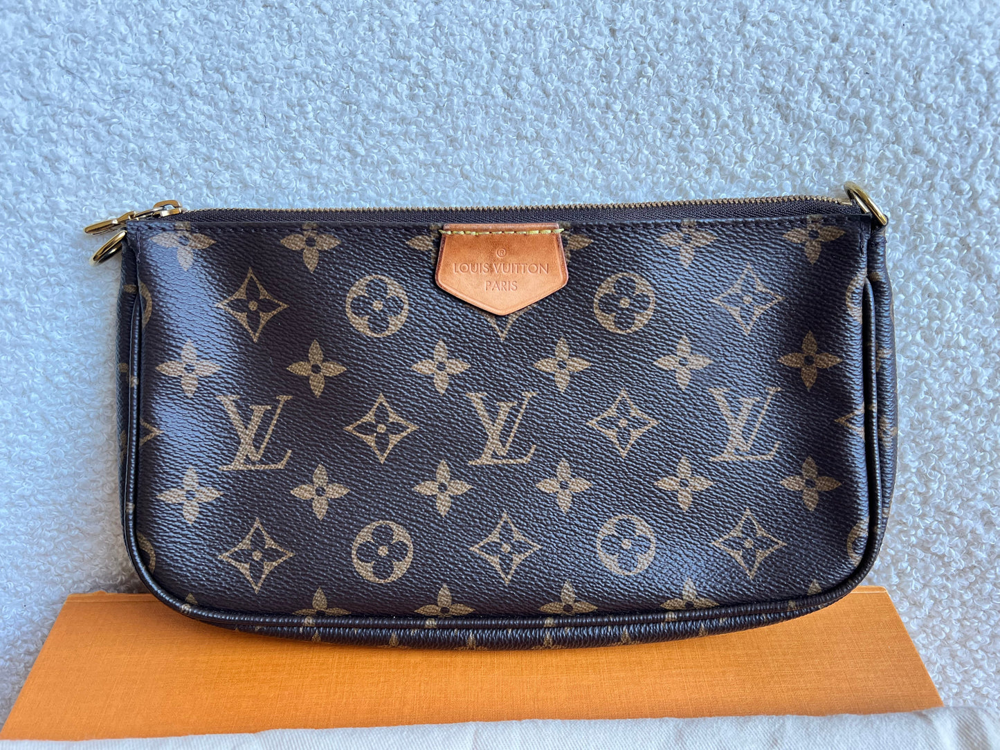 Louis Vuitton Multi Pochette Accessoires Khaki (RRP £2030)