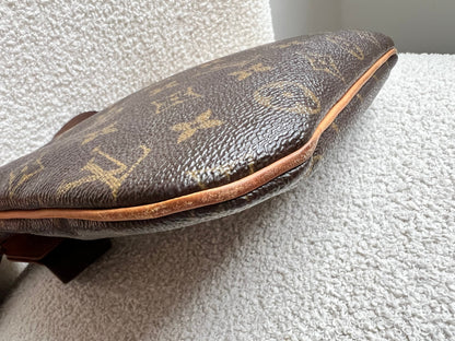 Louis Vuitton Bosphore Messenger Monogram