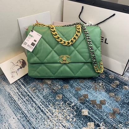 Chanel Luxury Handbag Style 593