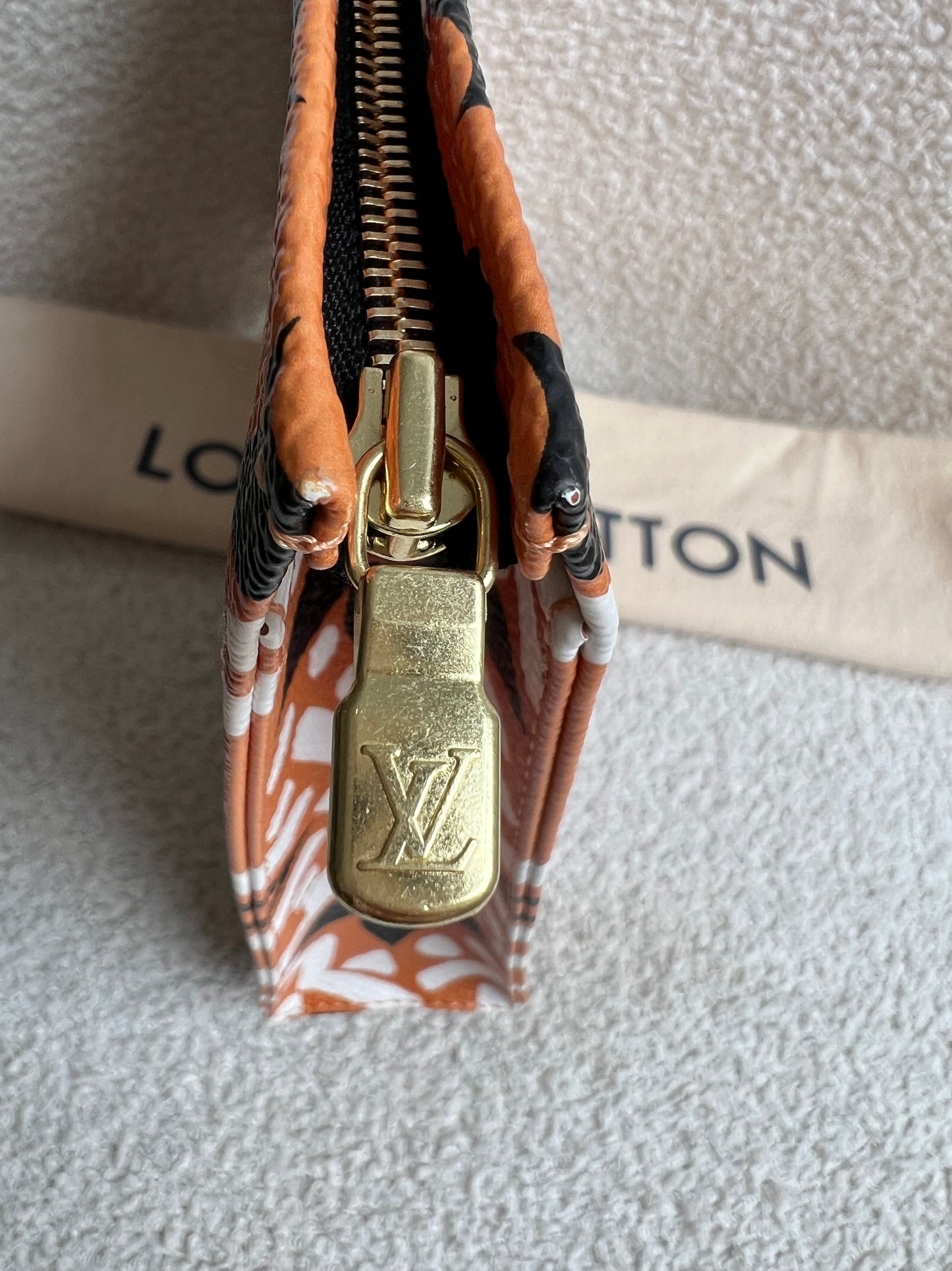 Louis Vuitton Crafty Toiletry Pouch 26 Creme Caramel