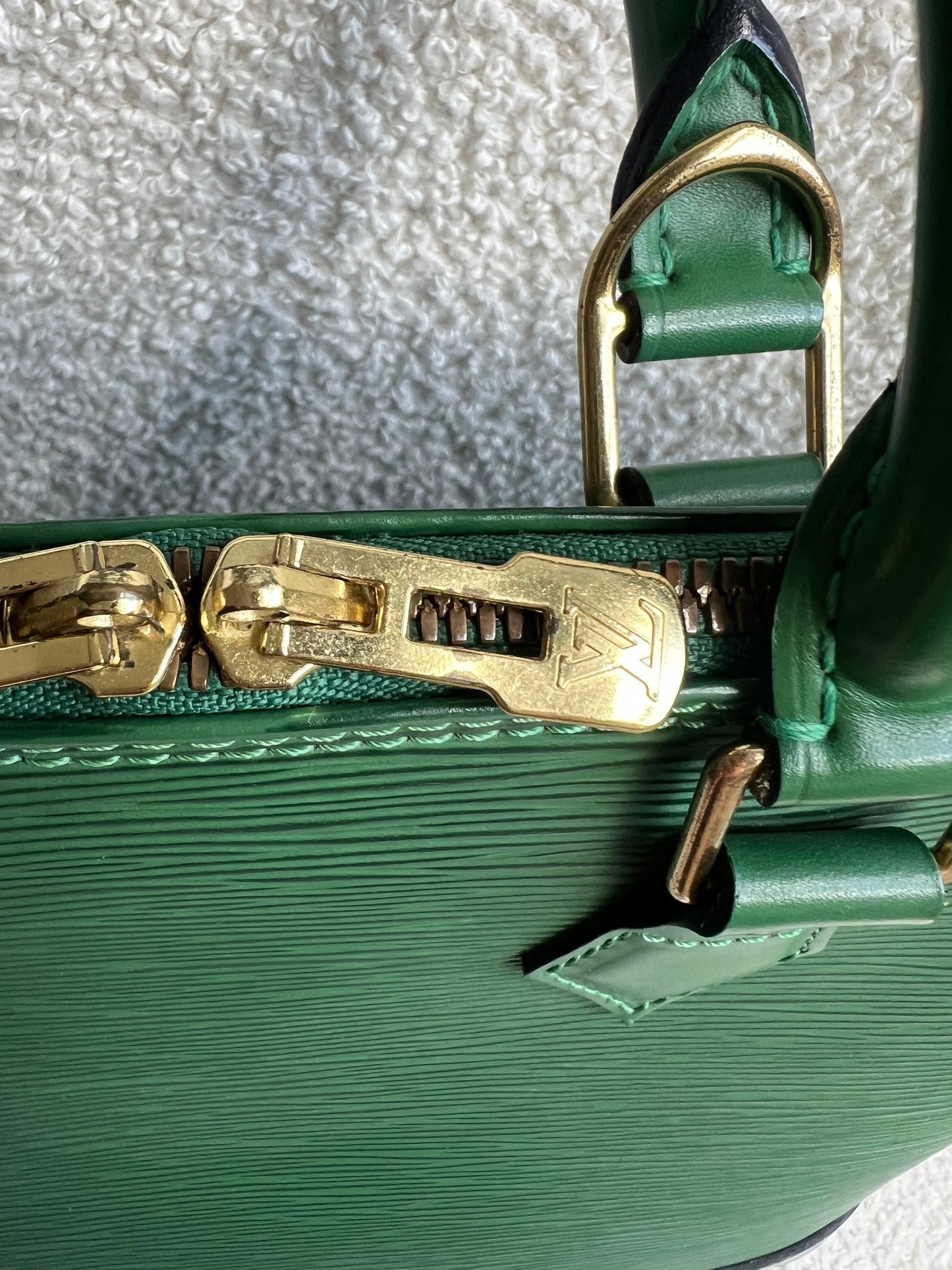 Louis Vuitton Alma PM Green Epi