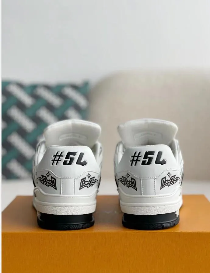 LV Trainer White
