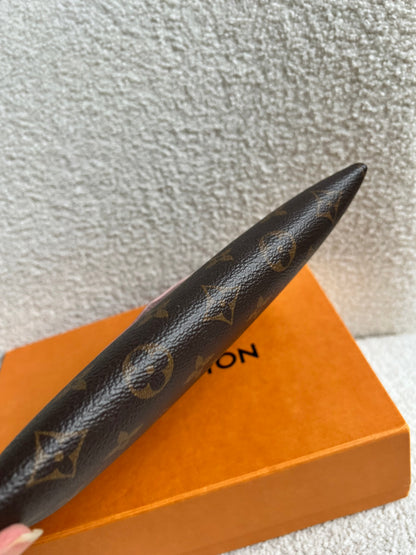 Louis Vuitton Large Kirigami Pouch Monogram