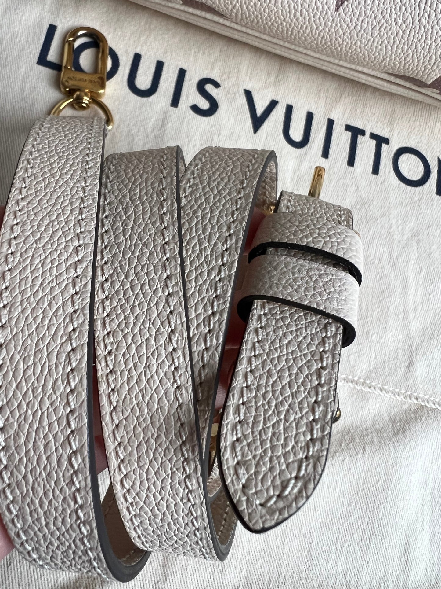 Louis Vuitton Pochette Metis Bicolour Empreinte (RRP £2,230)