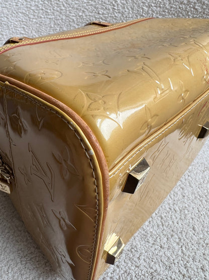 Louis Vuitton Tompkins Square Bag Pearl Monogram Vernis