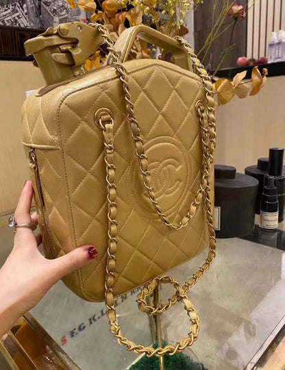 Chanel 2015 Paris Dubai Night Gas Tank Jerry Can Statement Bag Collector'S Item