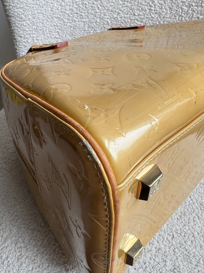 Louis Vuitton Tompkins Square Bag Pearl Monogram Vernis