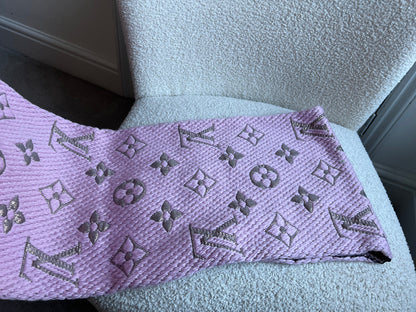 Louis Vuitton Logomania Scarf in Pink