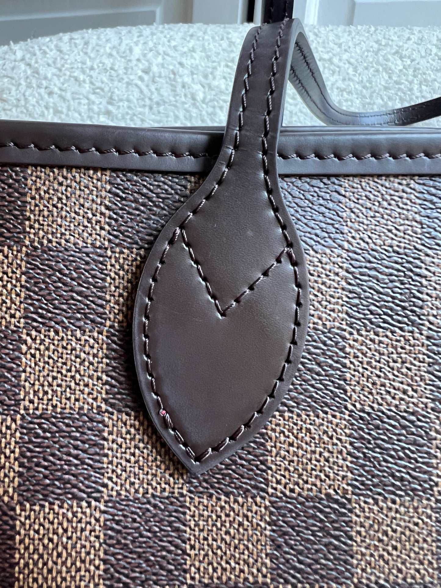Louis Vuitton Neverfull MM Damier Ebene Cherry Interior (RRP £1,430)