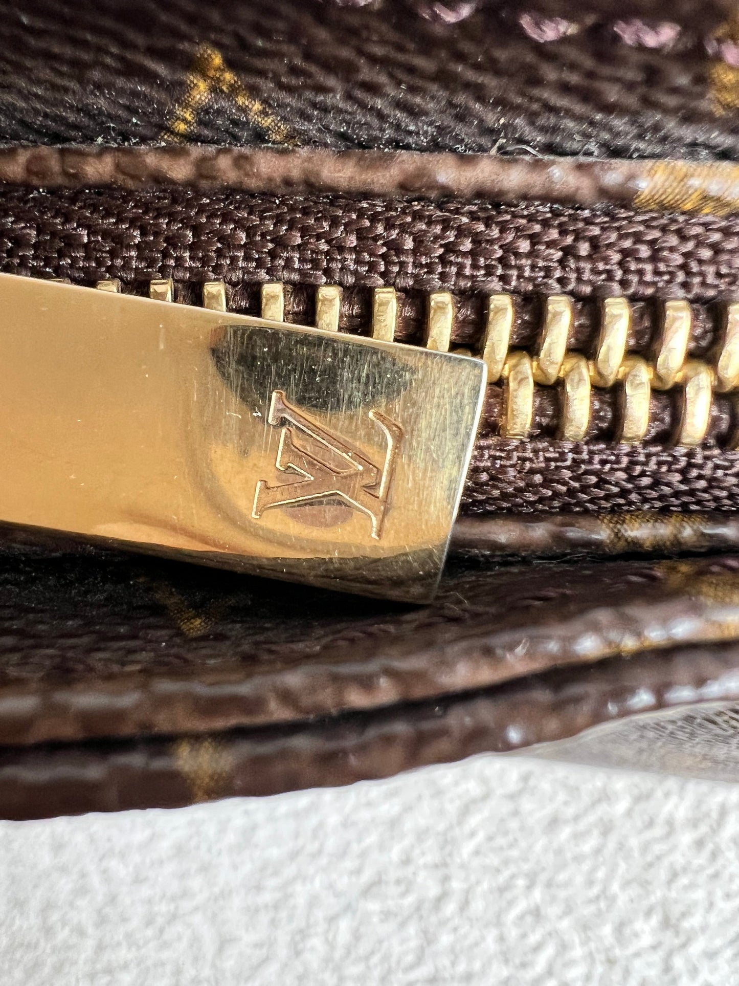 Louis Vuitton Looping MM Monogram