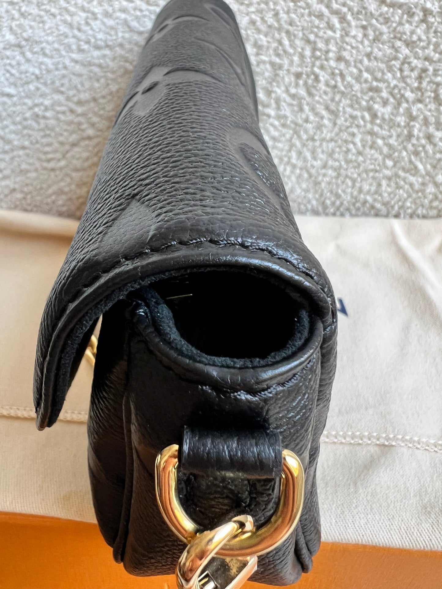 Louis Vuitton Ivy Wallet on Chain Bag Black Empreinte (RRP £1,460)