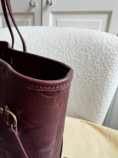 Louis Vuitton Neverfull MM Wine Empreinte (RRP £1,970)