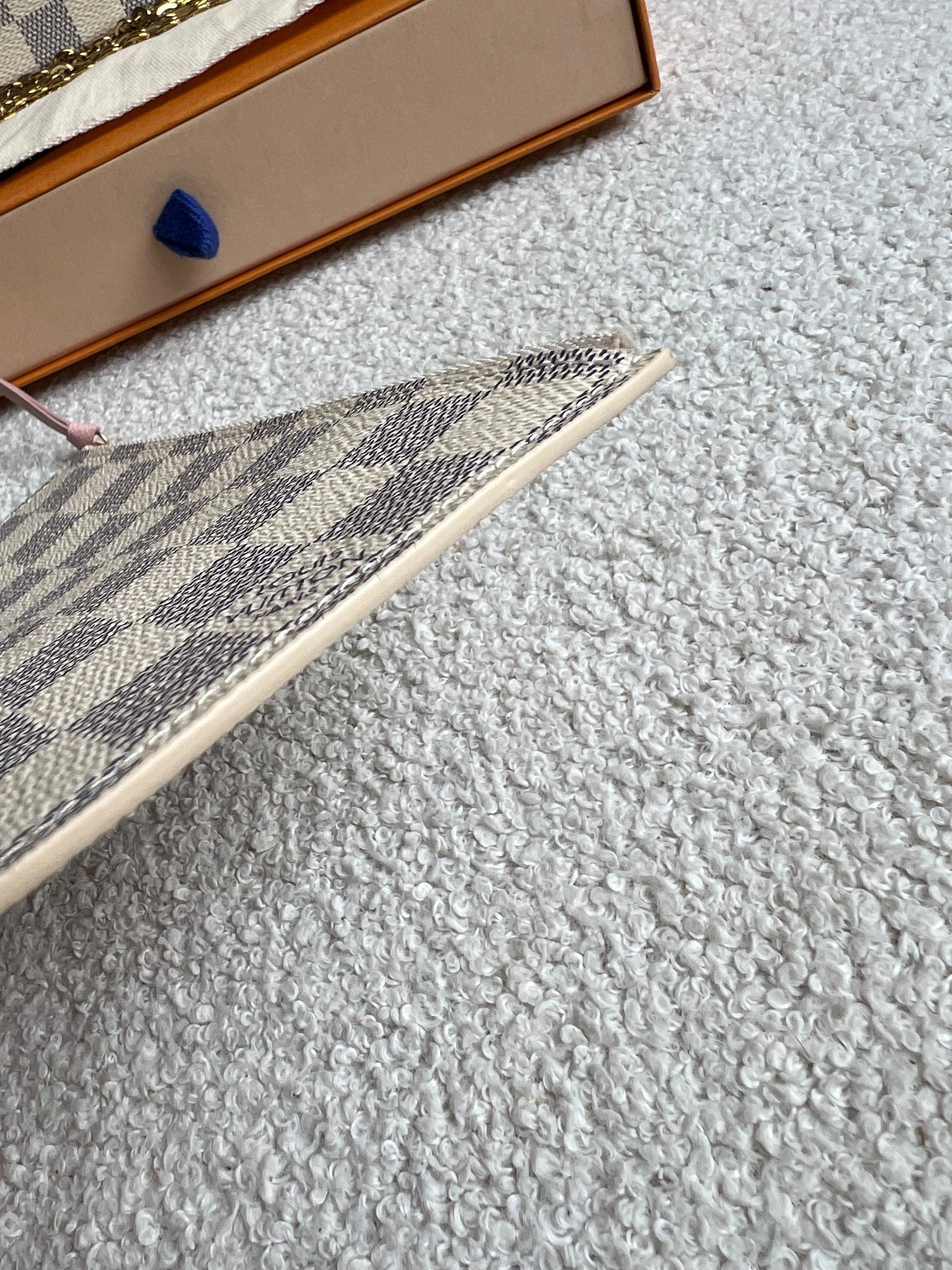 Louis Vuitton Felicie Pochette Damier Azur (RRP £1110)