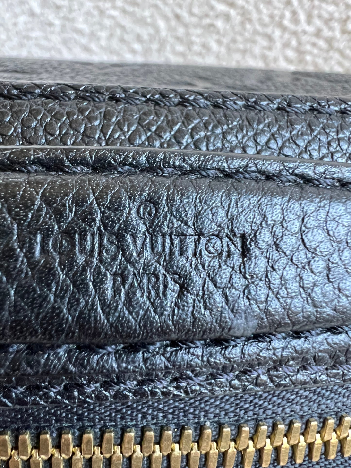 Louis Vuitton Saintonge Black Empreinte