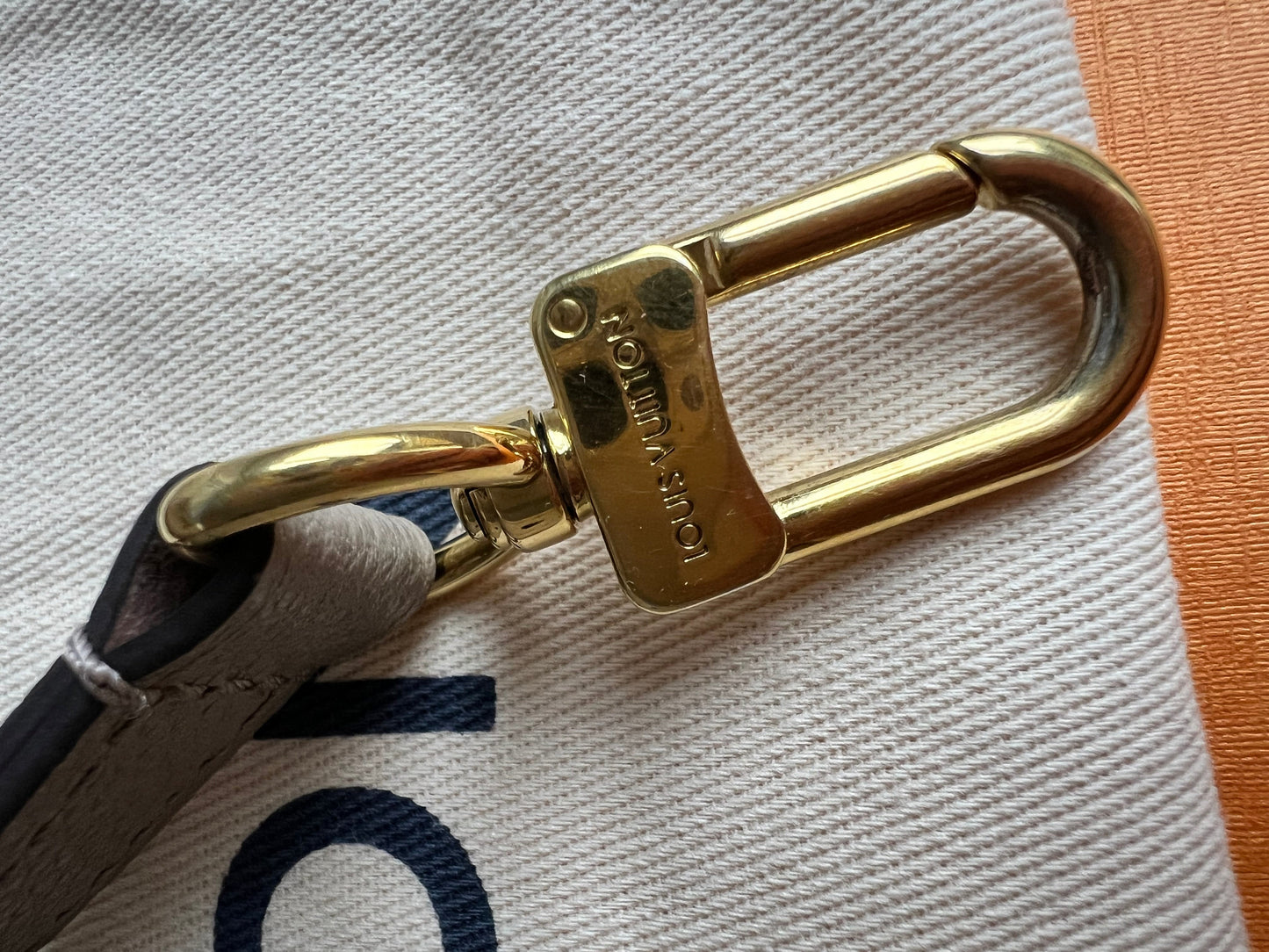 Louis Vuitton Pochette Metis Empreinte (RRP £2,130)