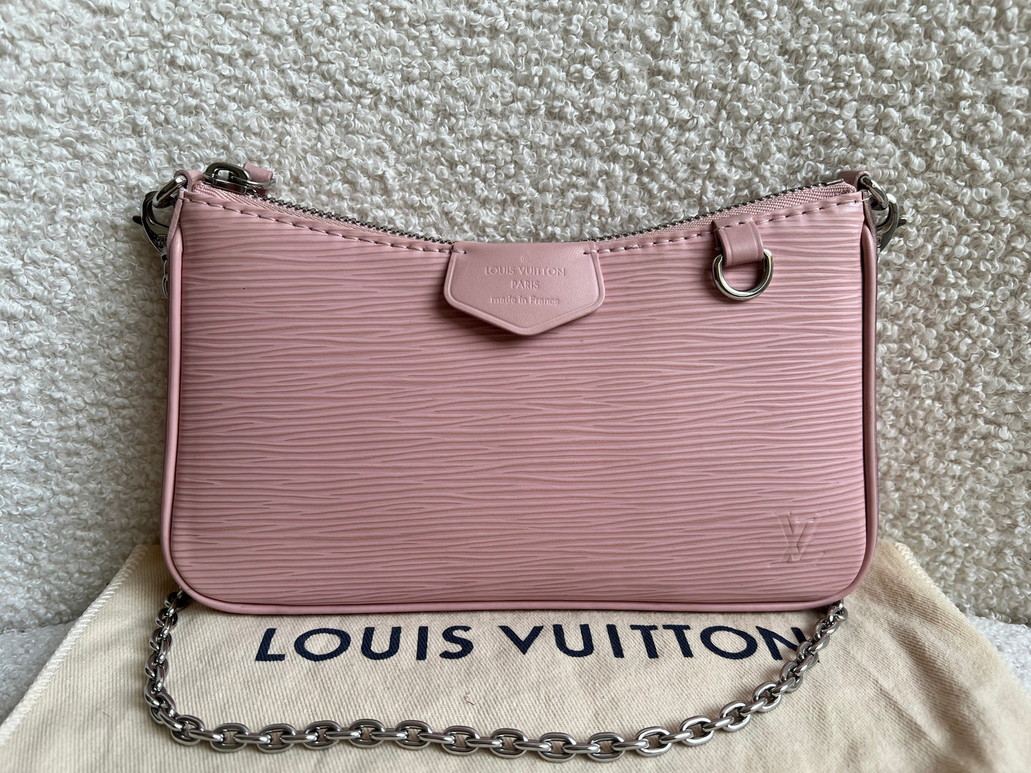 Louis Vuitton Easy Pouch Rose Ballerine Epi (RRP £1320)