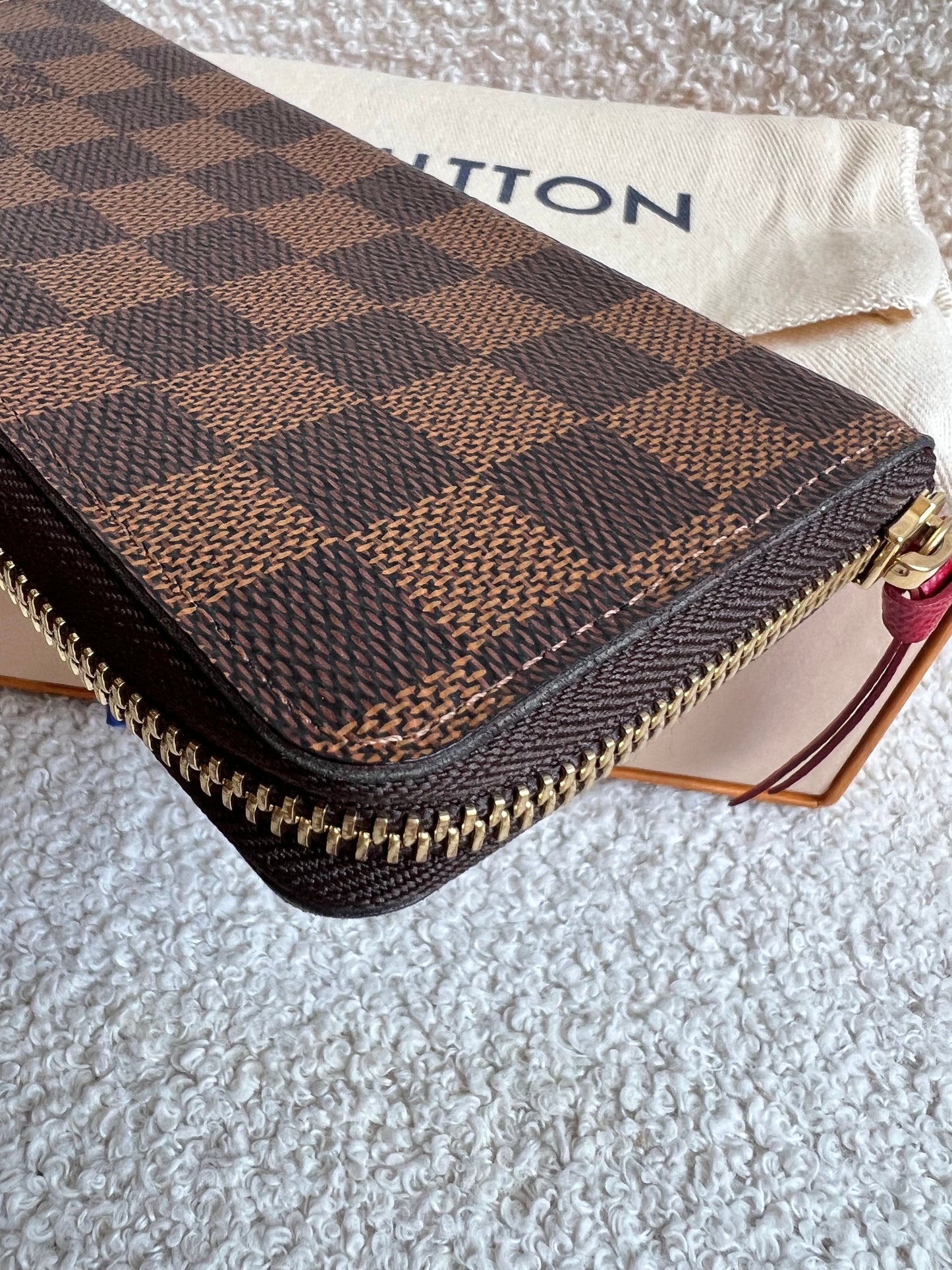 Louis Vuitton Clemence Wallet in Damier Ebene (RRP £450)