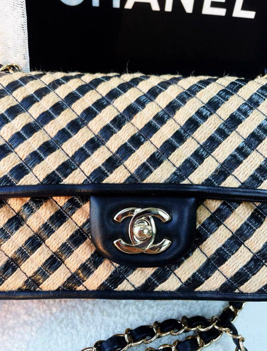 Chanel 21P Small Urban Jungle Flap Beige And Black Stripe Raffia Jute Gold Hardware