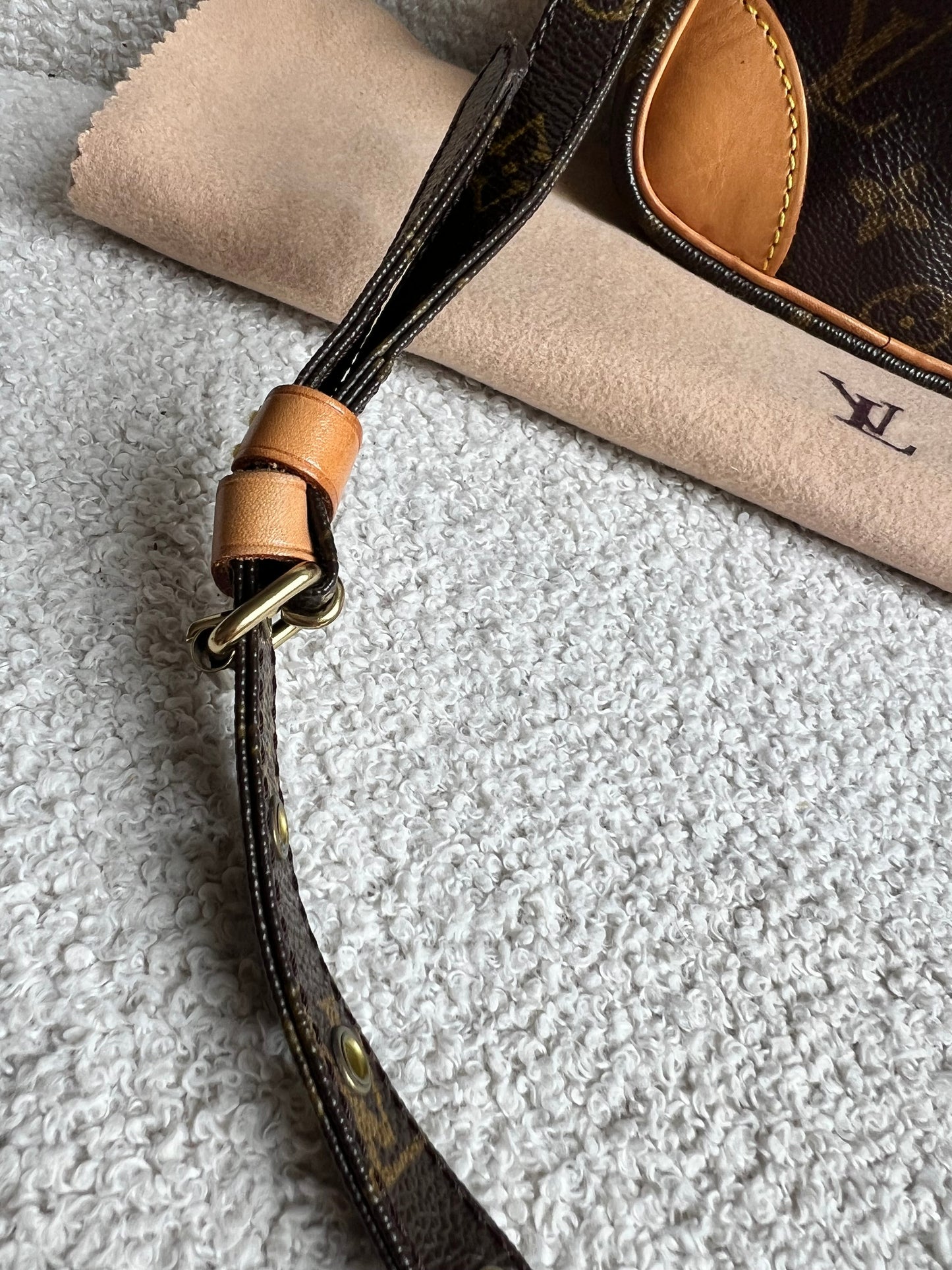 Louis Vuitton Danube Monogram