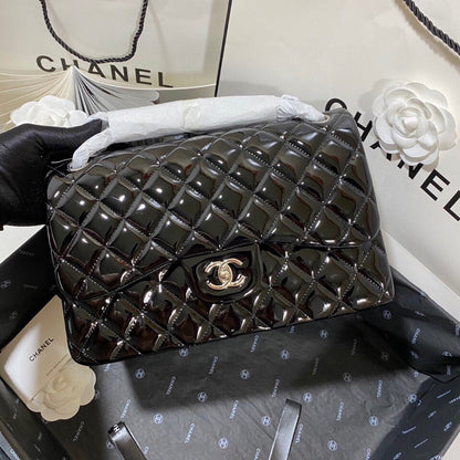 Chanel Luxury Handbag Style 215