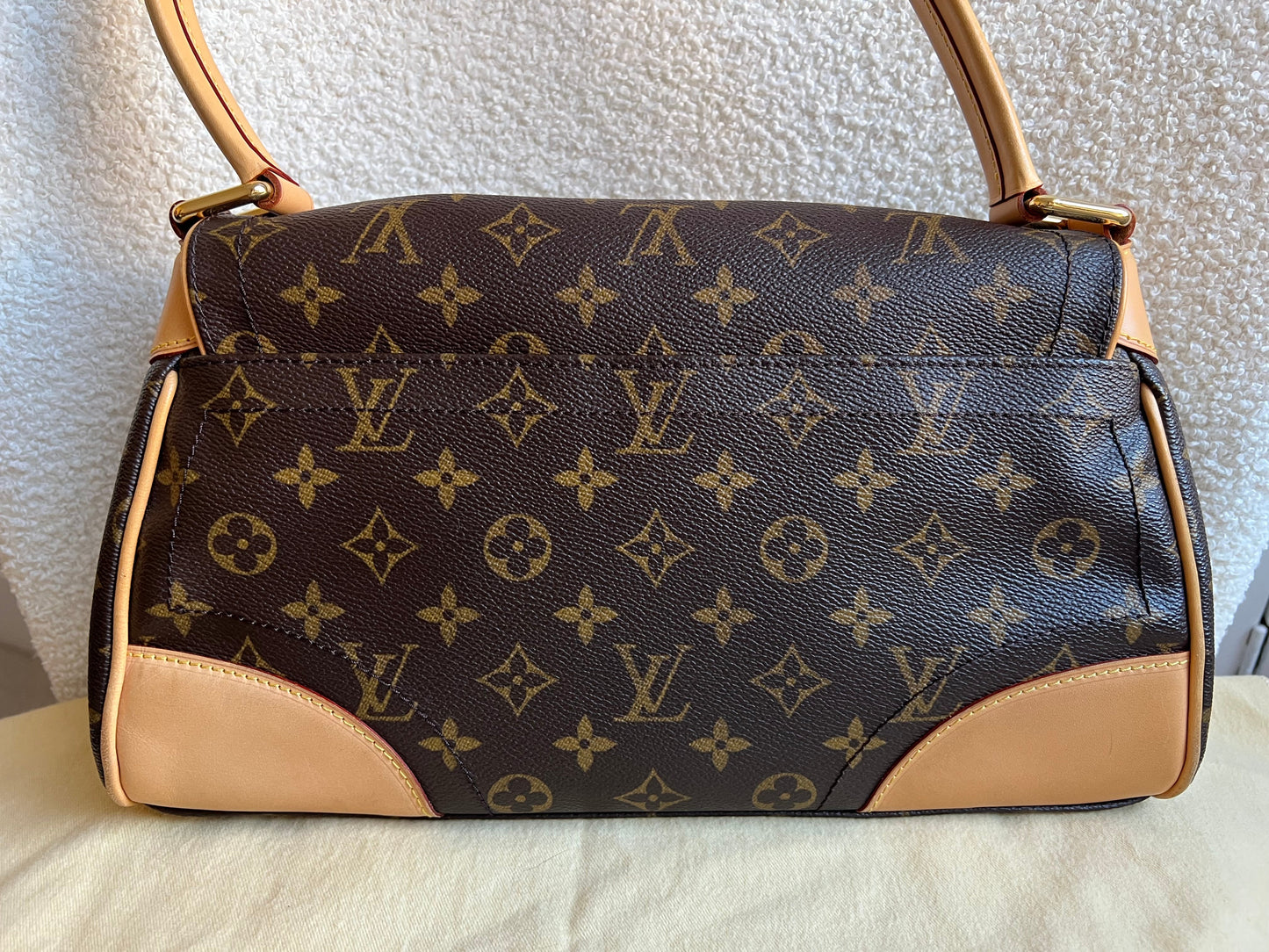 Louis Vuitton Monogram Beverly MM