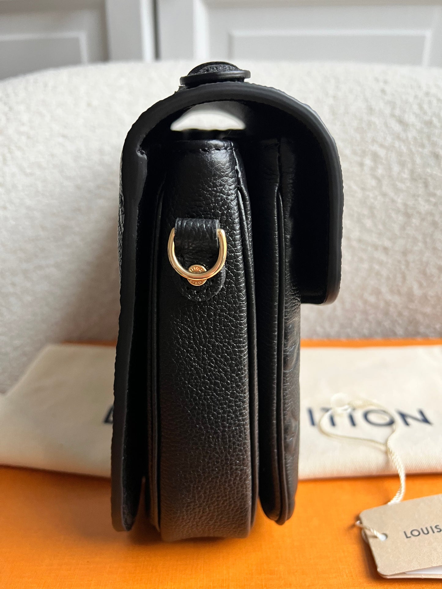 Louis Vuitton Pochette Metis Black Empreinte (RRP £2,200)