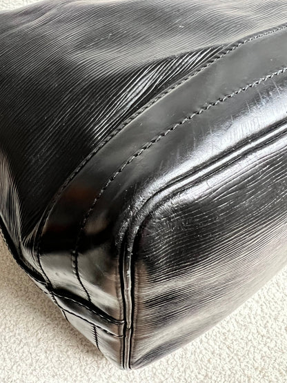Louis Vuitton Black Epi Noe GM