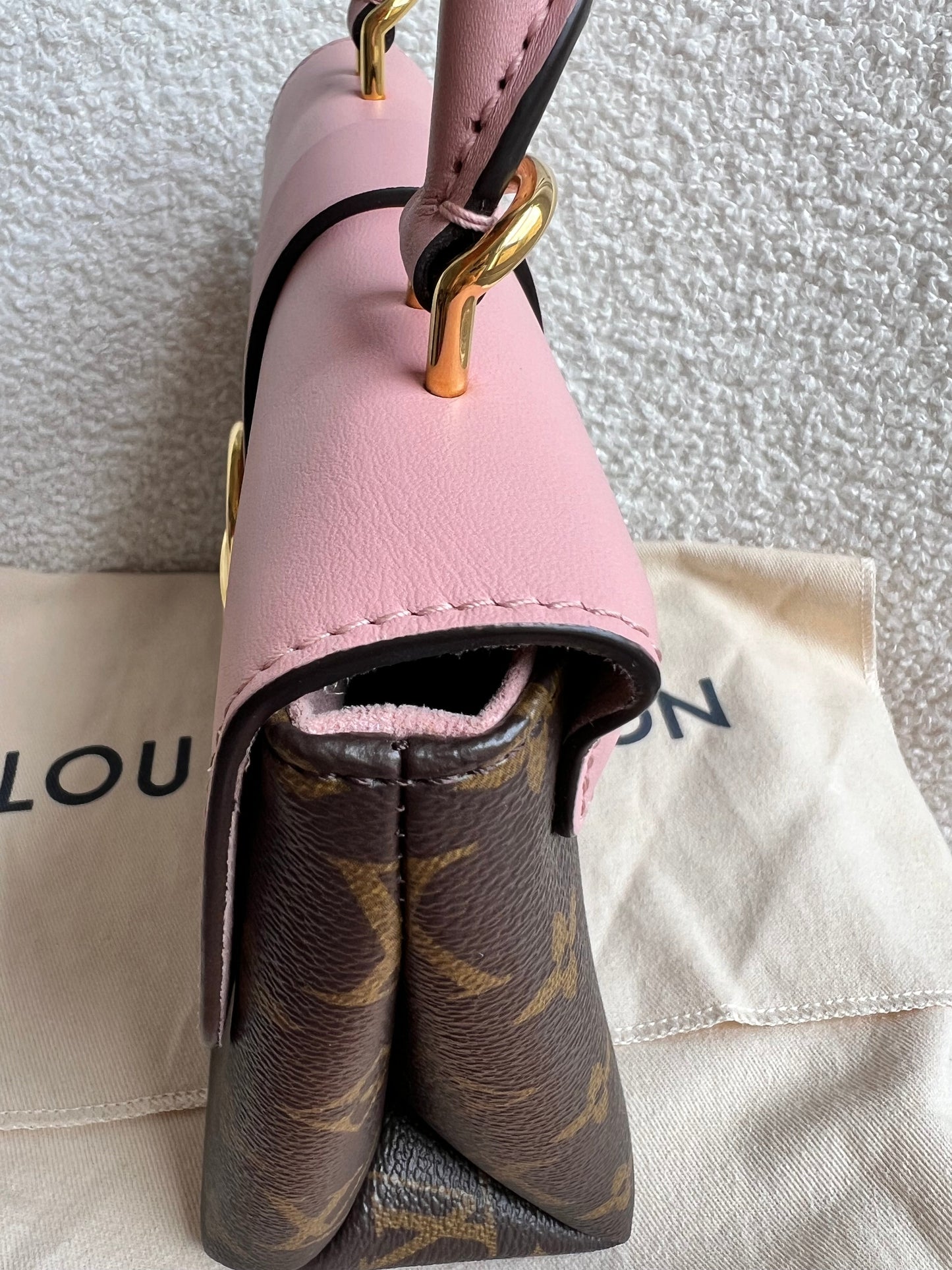 Louis Vuitton Locky BB Monogram Rose Poudre (RRP £1650)