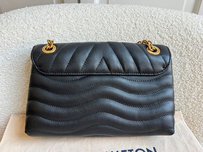 Louis Vuitton Black New Wave Chain Bag MM (RRP £2310)