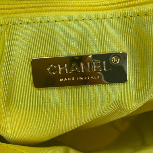 Chanel Luxury Handbag Style 581