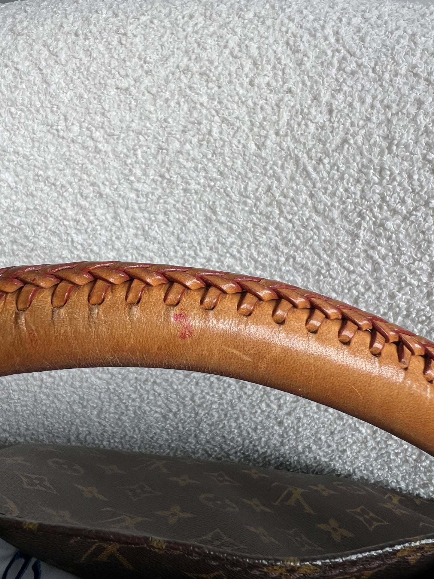 Louis Vuitton Artsy MM Monogram (RRP £1,940)