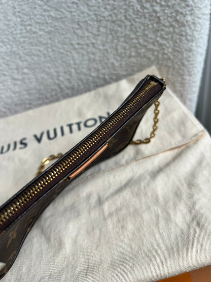 Louis Vuitton Multi Pochette Accessoires Rose Chiaro (RRP £2030)