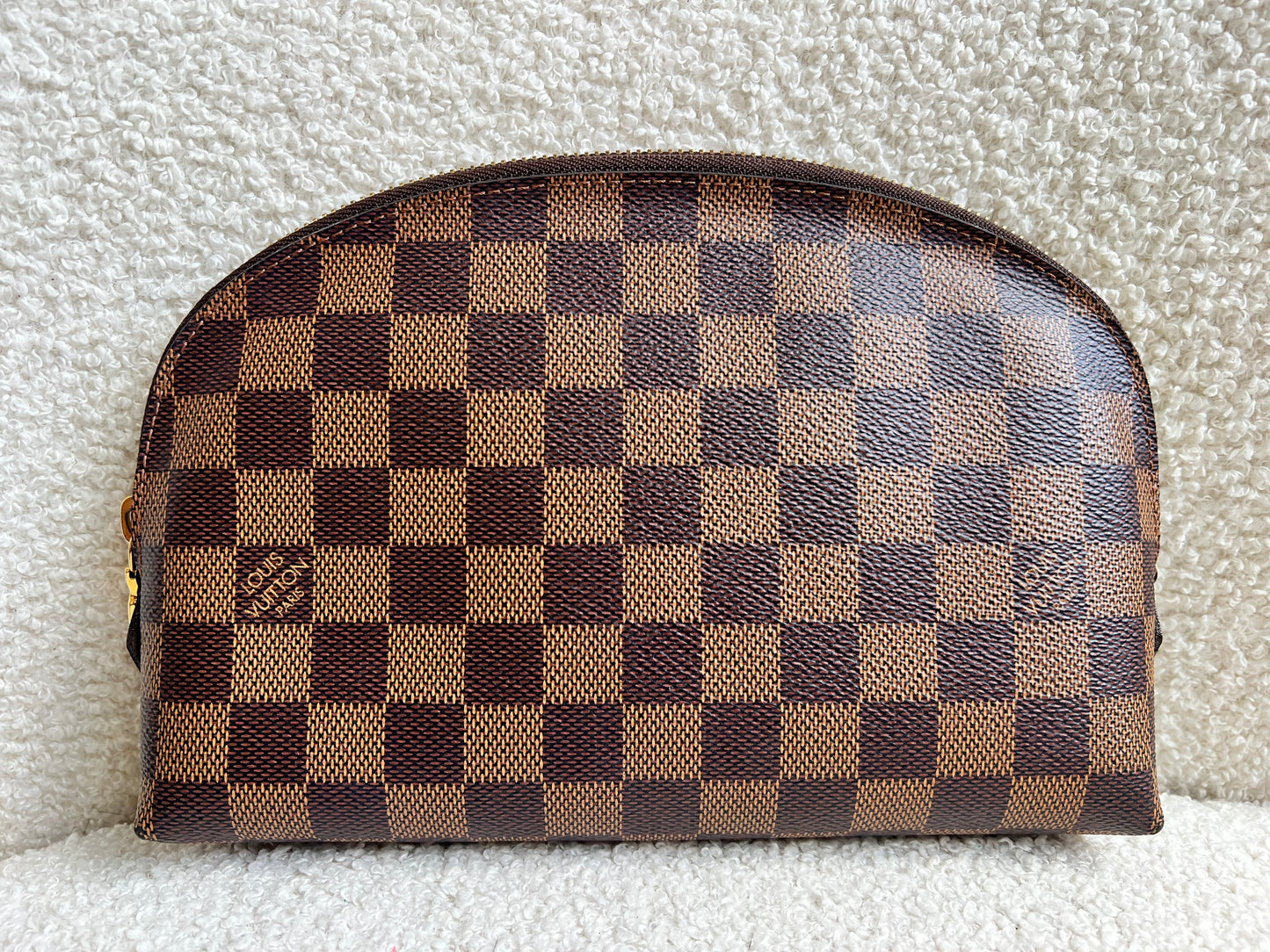 Louis Vuitton Cosmetic Pouch MM Damier Ebene (RRP £495)